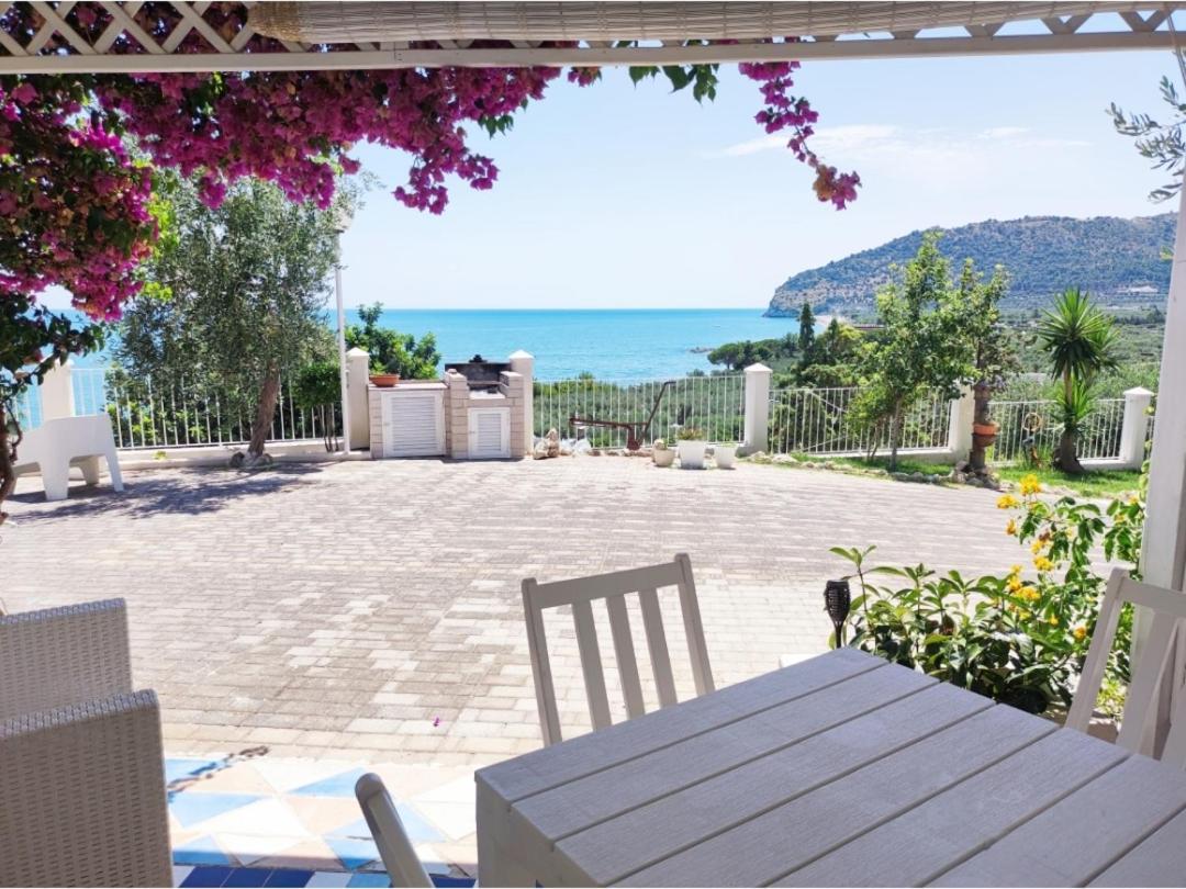 Ville Agnuli Case Vacanza Mattinata Exteriér fotografie